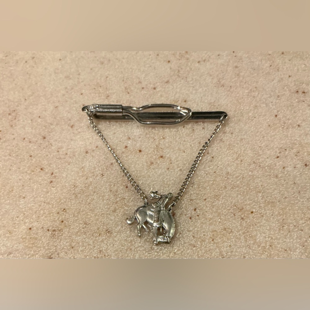 Silver toned JewelryTie Clip with Cowboy